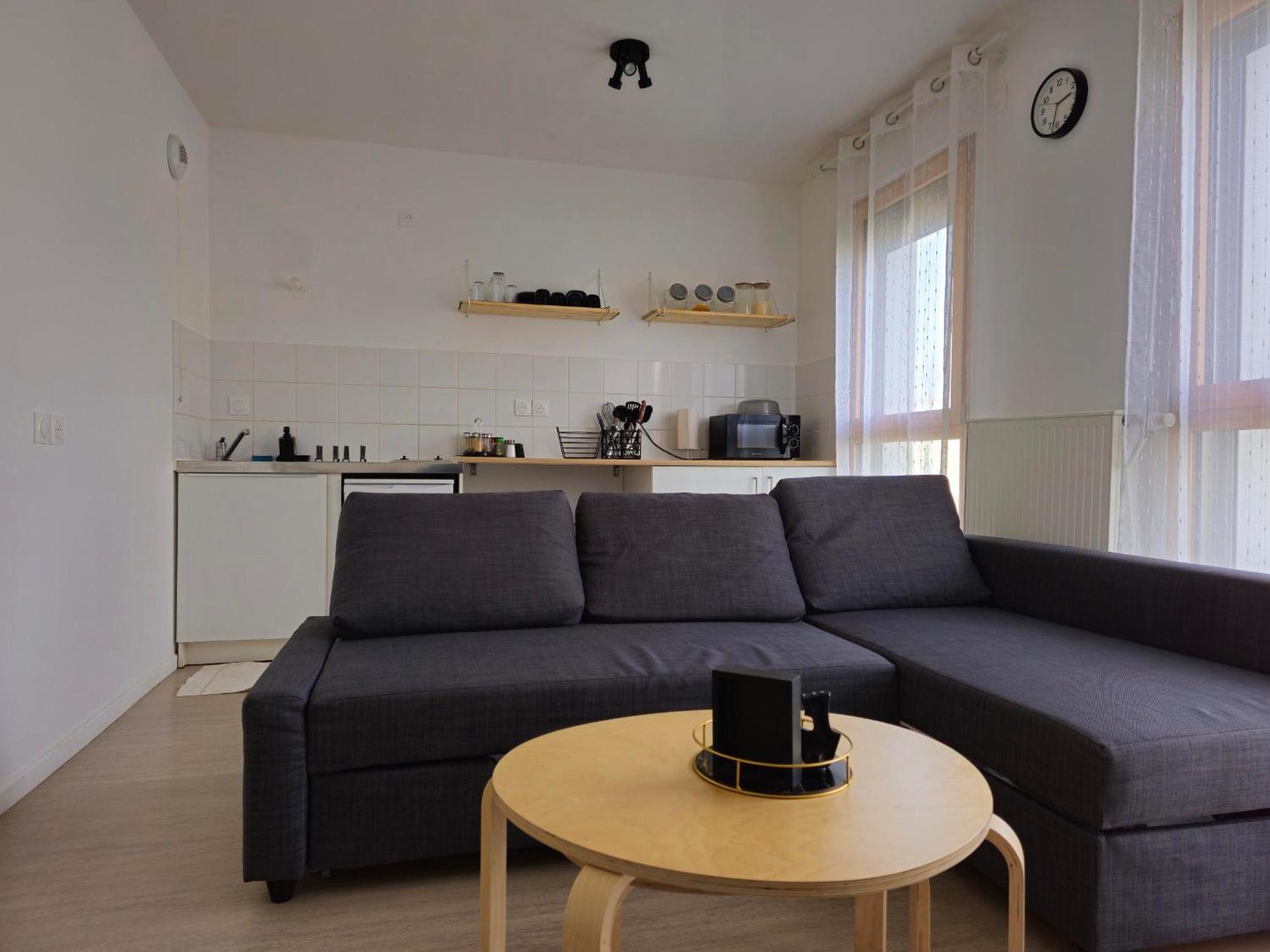 Apartamento Studio Entre Paris Et Disney Bussy-Saint-Georges Exterior foto